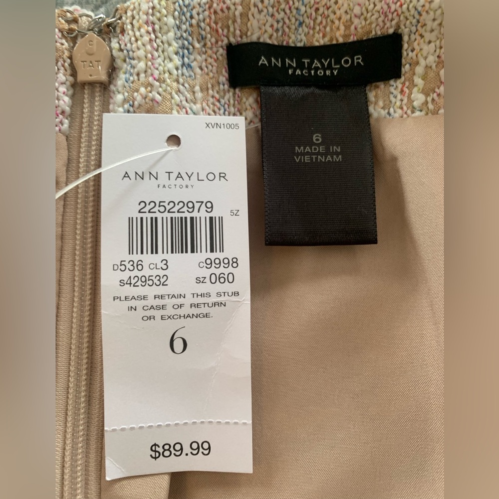 Ann Taylor Factory , NWT , tweed lined skirt, size 6 - Picture 3 of 3